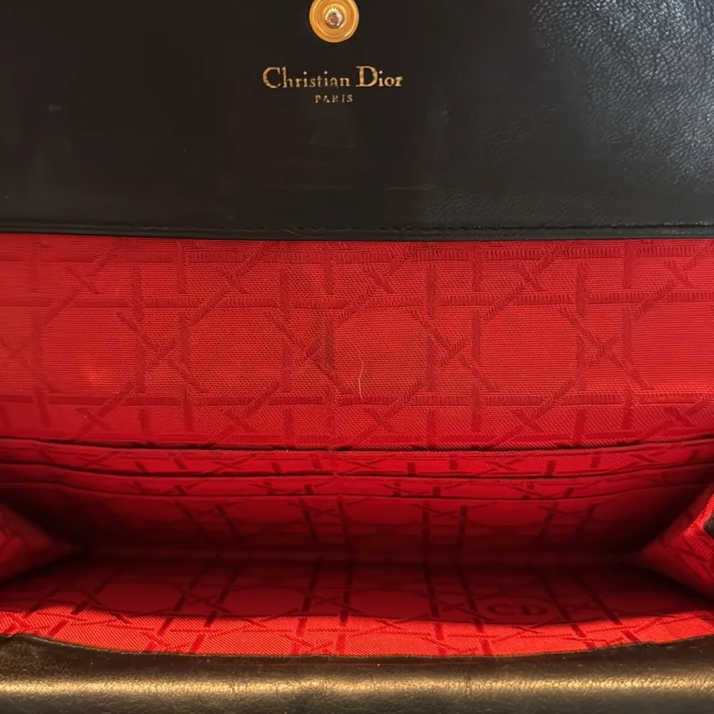 ❤️‍🔥❤️‍🔥❤️‍🔥Christian Dior Gorgeous Black Leather Wallet ❤️‍🔥❤️‍🔥❤️‍🔥